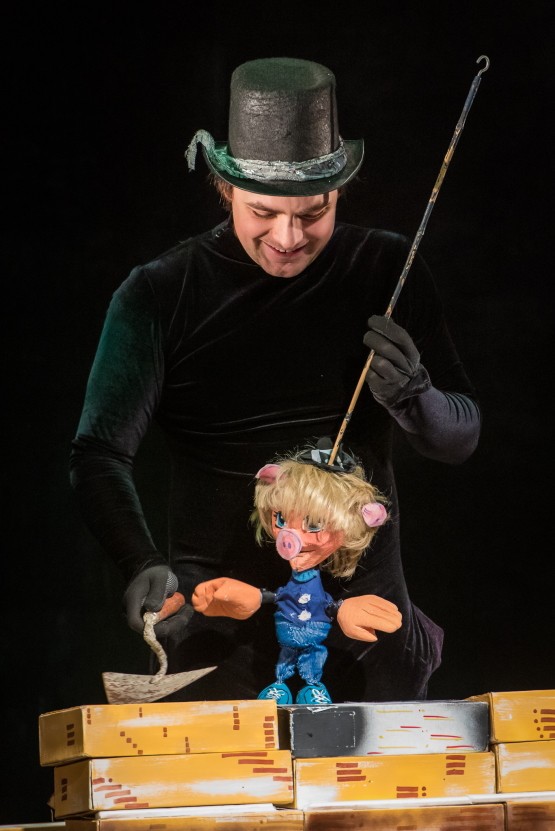 Pirkt biļetes Trys paršeliai Vilnius, Raganiukės teatras Aprīlis 26