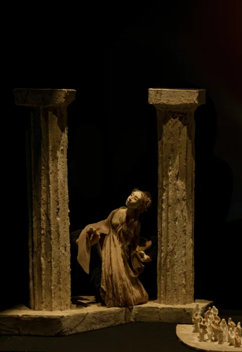 Buy tickets SAKMĖ APIE AISČIUS || Lėlių ir objektų spektaklis vaikams Vilnius, Vilniaus teatras „Lėlė“ April 04