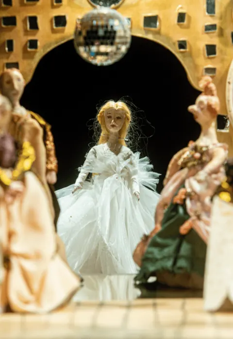 Buy tickets PELENĖ || Lėlių spektaklis vaikams Vilnius, Vilniaus teatras „Lėlė“ Balandis 19