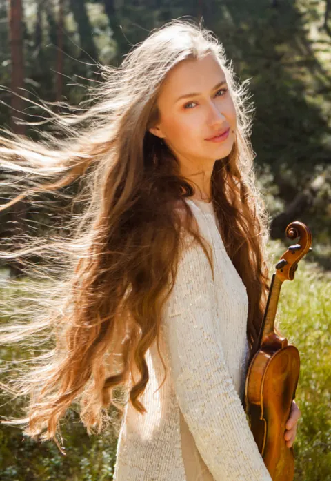 Buy tickets Ispaniškoji simfonija. LNSO, Kristīne Balanas, Victorien Vanoosten Vilnius, Lietuvos nacionalinė filharmonija December 12