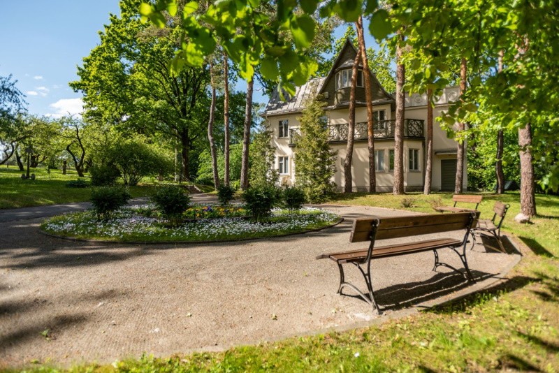 Pirkti bilietus S. Nėries ir B. Bučo namai-muziejus Kaunas, S. Nėries ir B. Bučo namai-muziejus Sausis 01 - Gruodis 31