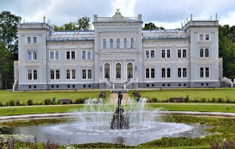 Buy tickets Ekskursija M.Oginskio rūmuose Plungė, Žemaičių dailės muziejus December 31