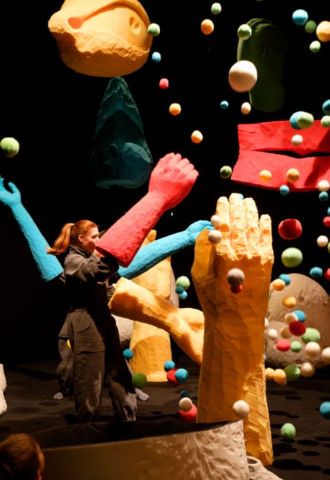 Buy tickets APIE ŽMOGŲ || Lėlių spektaklis mažiesiems (2-6 m.) Vilnius, Vilniaus teatras „Lėlė“ November 27