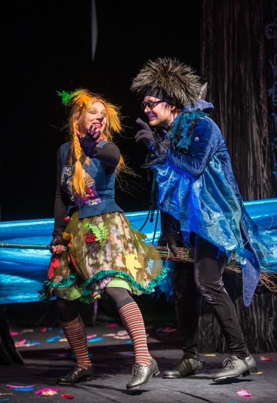 Pirkti bilietus Premjera. Raganiukės burtai Vilnius, Raganiukės teatras Vasaris 13